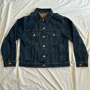 Levi Trucker Jacket